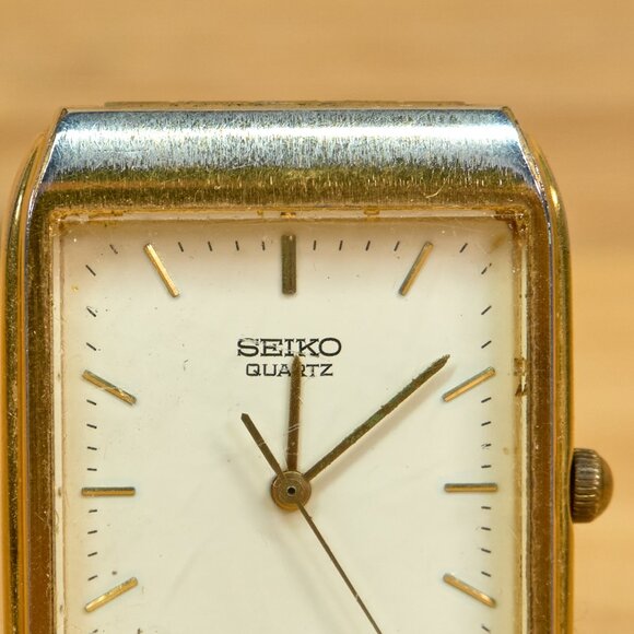 Vintage Seiko 7T94-0AH0 Chronograph Quartz Mens Watch - Picture 3 of 12